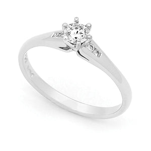 18ct White Gold Diamond Ring with 6 claw Setting